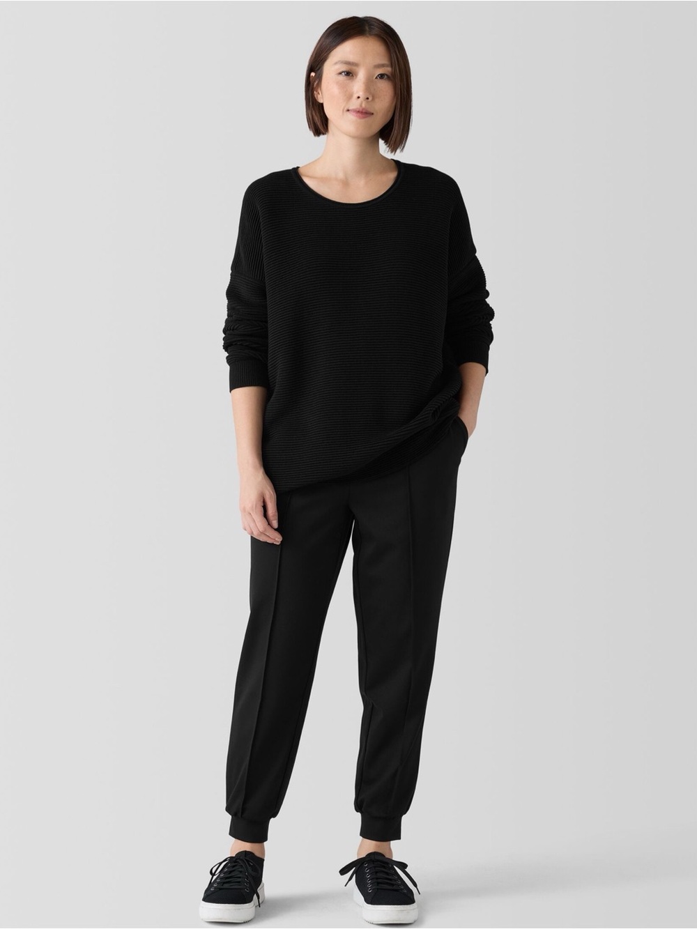 Eileen Fisher Black Pull On Lightweight Joggers